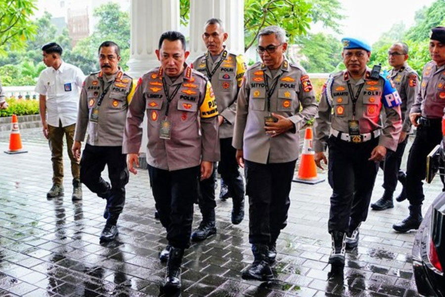 Kapolri-Beber-Poin-poin-Arahan-Prabowo-saat-Rapim-TNI-Polri-di-Istana