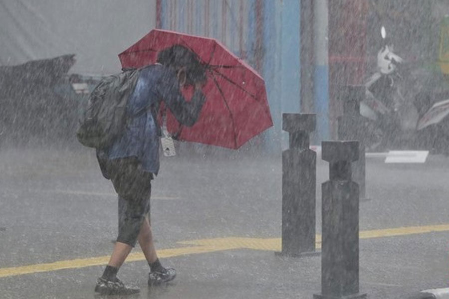 Peringatan-BMKG-Hujan-Lebat-Berpotensi-Meluas-Sepekan-ke-Depan