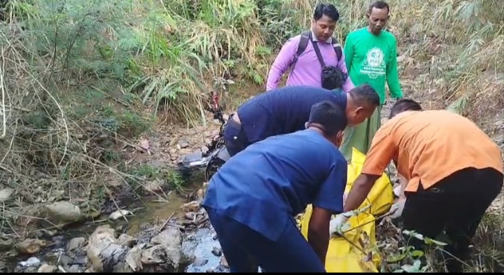 Tragedi Pagi di Solokuro Pengendara Motor Tewas, Kendaraan Terpelosok Masuk Sungai di Desa Dagan